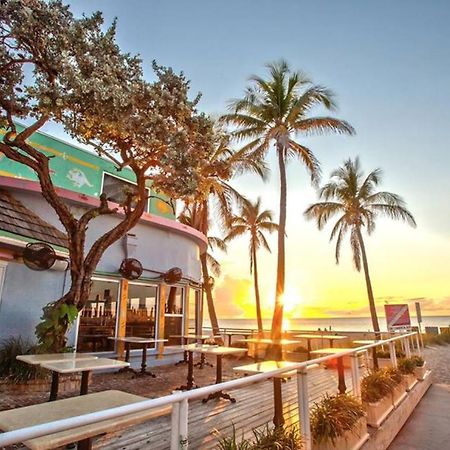 Luxury Private Beach Water-Side Ocean Baby Escape!! Apartment Pompano Beach Bagian luar foto