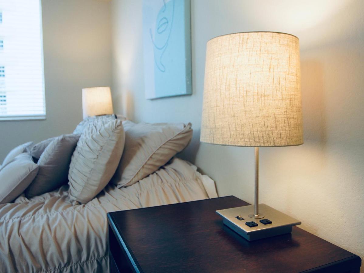 Luxury Private Beach Water-Side Ocean Baby Escape!! Apartment Pompano Beach Bagian luar foto